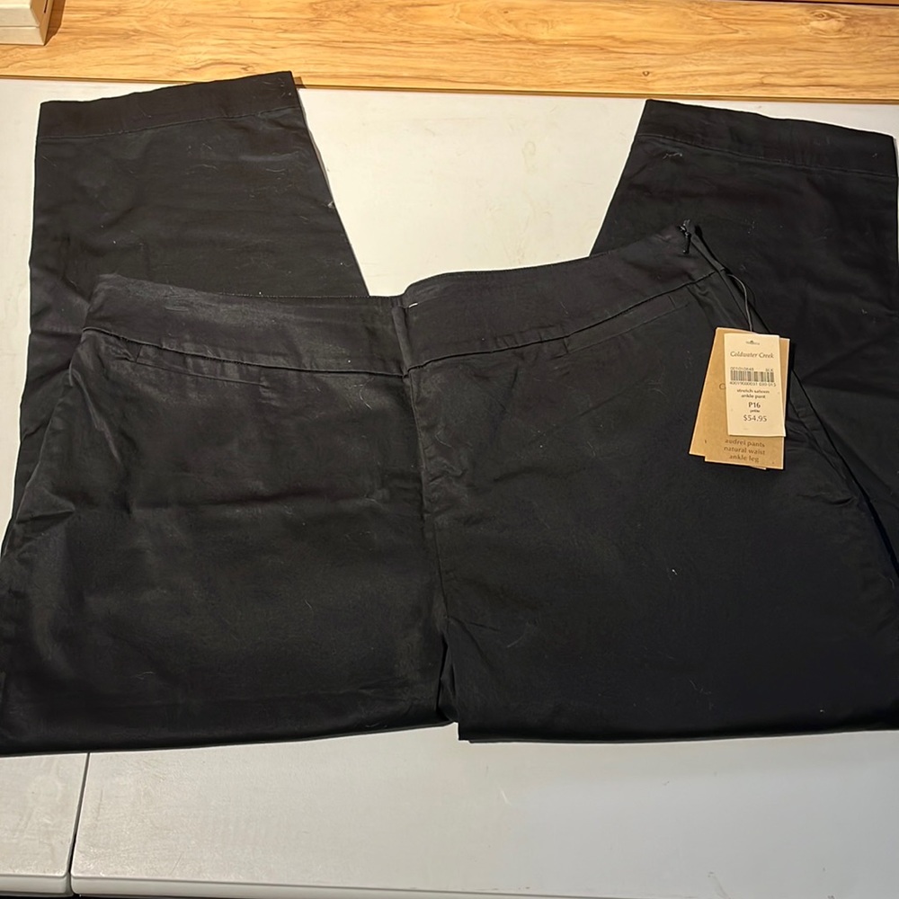 Coldwater creek stretch sateen ankle pant